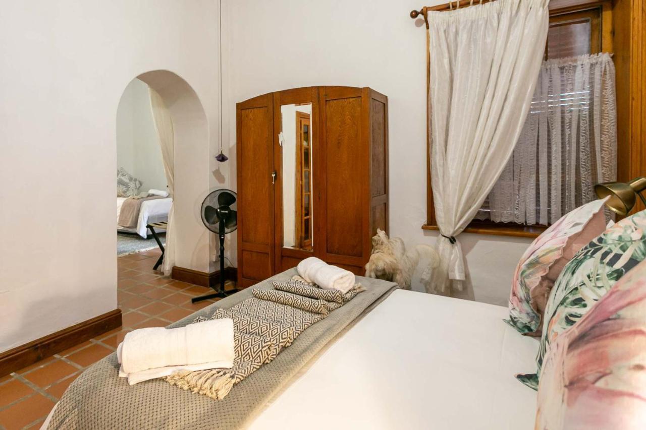 Hotel Ravenscliff Manor Oudtshoorn Esterno foto