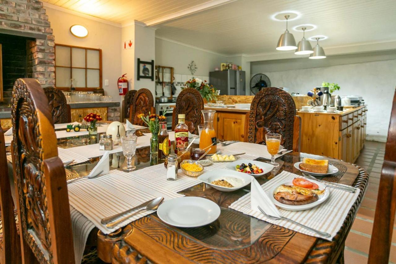 Hotel Ravenscliff Manor Oudtshoorn Esterno foto