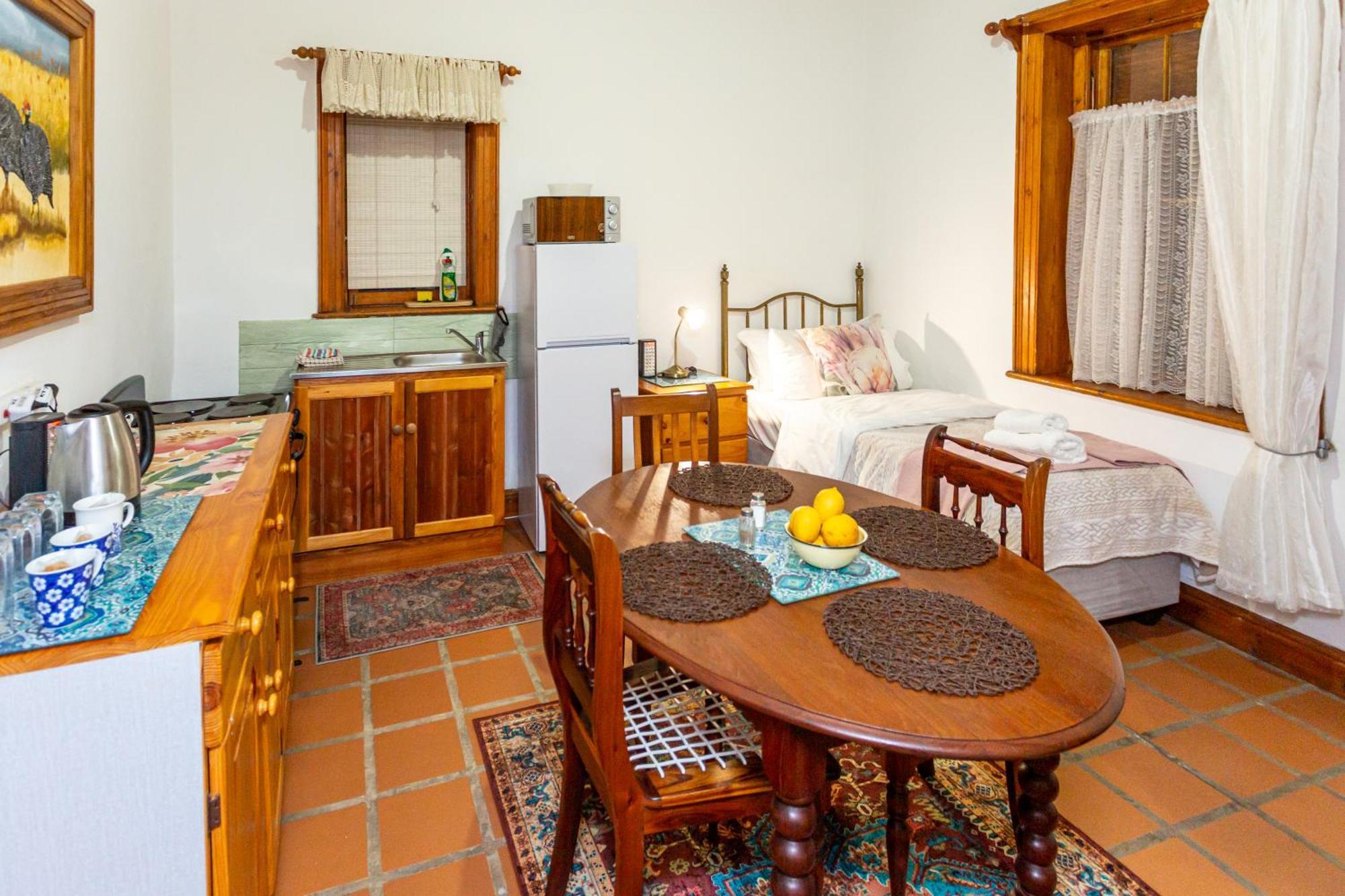 Hotel Ravenscliff Manor Oudtshoorn Esterno foto
